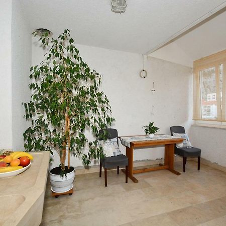 Apartman Vanja Omiš Exterior foto
